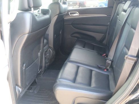 Used 2021 Jeep Grand Cherokee Limited w/ Trailer Tow Group IV AWD/4WD image 14