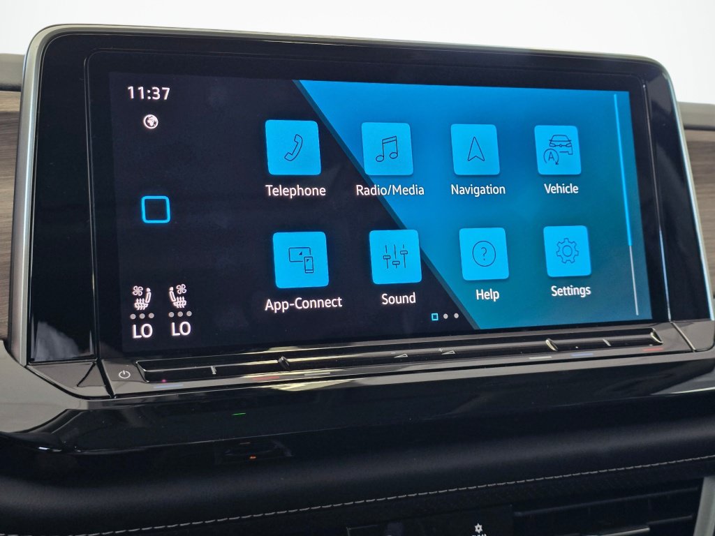 Used 2025 Volkswagen Atlas SEL AWD/4WD image 26