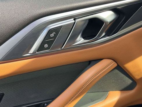 Used 2021 BMW 430i Convertible image 9