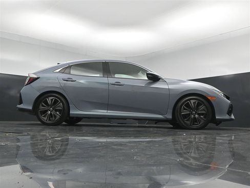 Used 2018 Honda Civic EX-L image 31