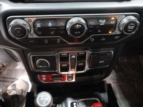Used 2023 Jeep Gladiator Rubicon w/ LED Lighting Group AWD/4WD image 27