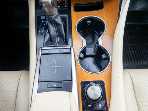 Used 2022 Lexus RX 350 AWD w/ Premium Package image 27