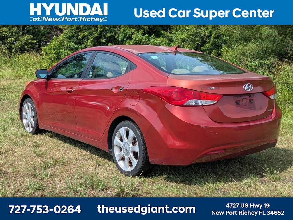 Used 2011 Hyundai Elantra Limited FWD image 3