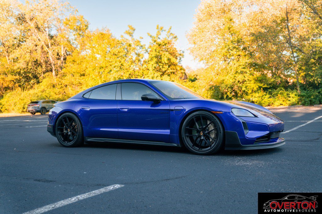 Used 2025 Porsche Taycan Turbo GT AWD/4WD image 39