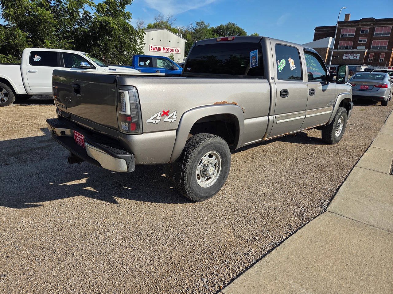 Used 2006 Chevrolet Silverado 2500 LT w/ Heavy-Duty Power Package AWD/4WD image 20