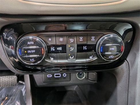 Certified 2023 Buick Encore GX Essence w/ Experience Buick Package image 20