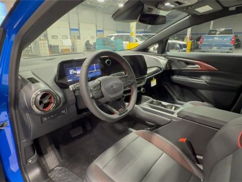 New 2026 Chevrolet Equinox EV RS image 8