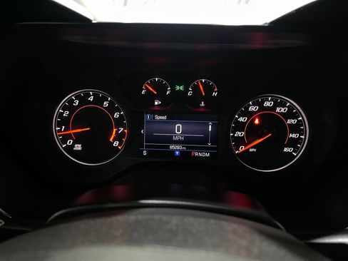 Used 2019 Chevrolet Camaro LT RWD image 20