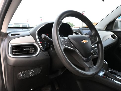 Used 2020 Chevrolet Equinox LS w/ LS Convenience Package FWD image 15