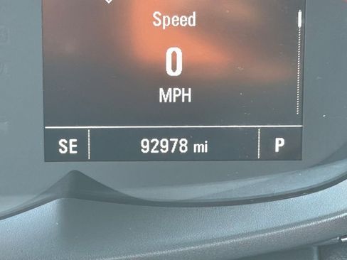 Used 2022 Chevrolet Trax LS w/ Tint and Cruise Package image 31