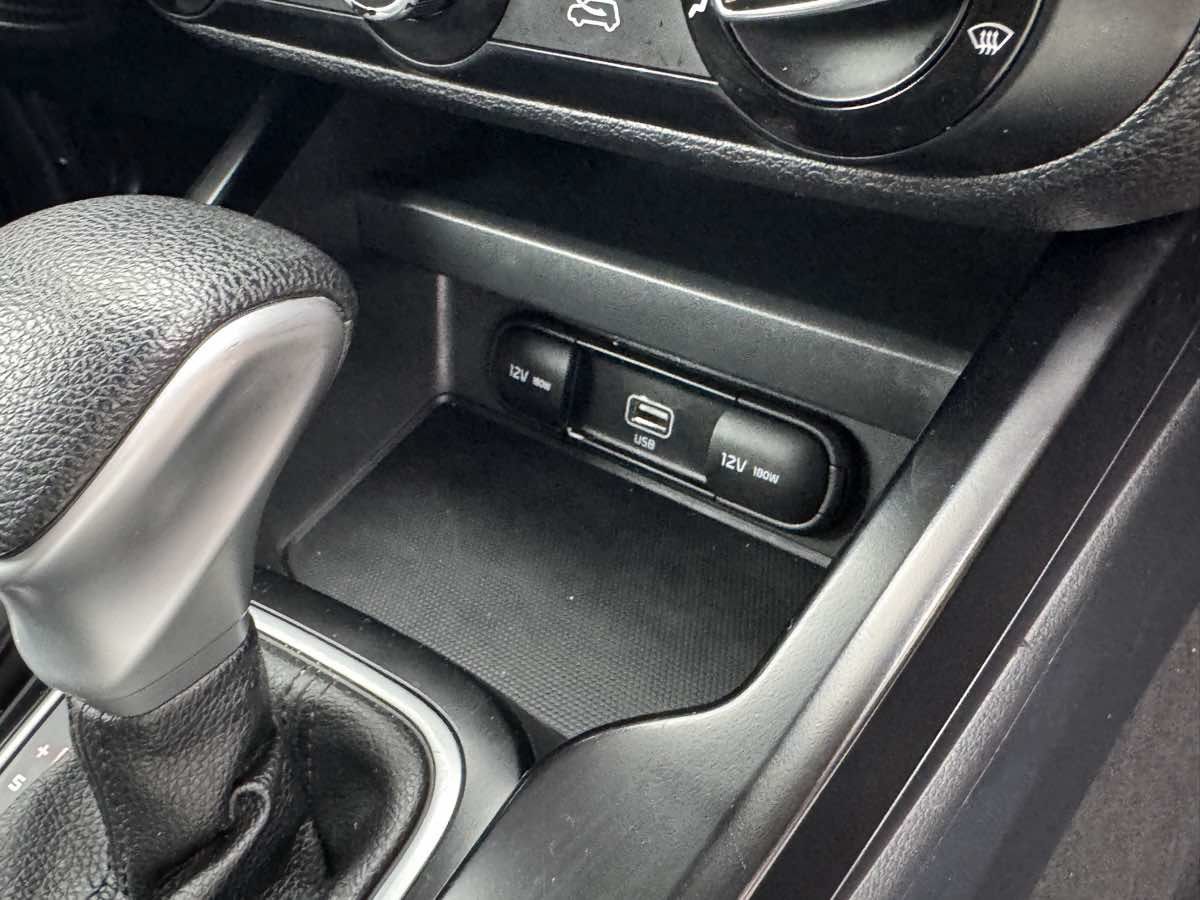 Used 2022 Kia Soul LX w/ Technology Package FWD image 17