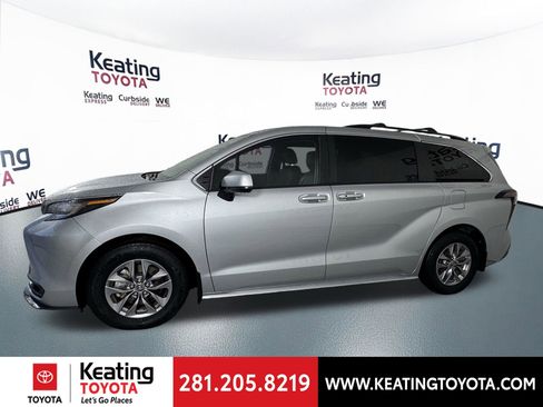 Certified 2023 Toyota Sienna LE FWD image 9