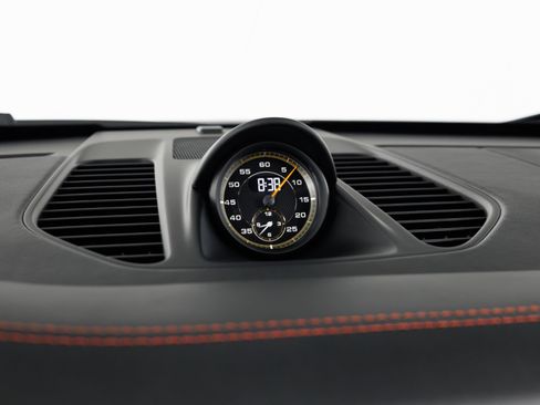 Used 2018 Porsche 911 GT2 RS RWD image 28