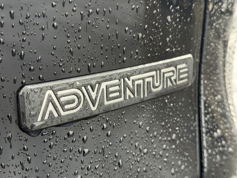 Used 2024 Toyota RAV4 Adventure image 12