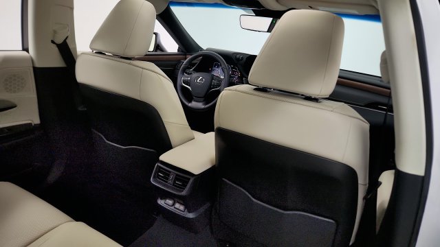 Used 2025 Lexus ES 350 w/ Premium Package FWD image 39