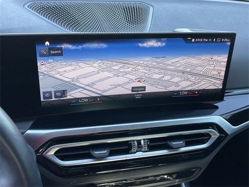 Used 2023 BMW 330i Sedan w/ Premium Package image 16