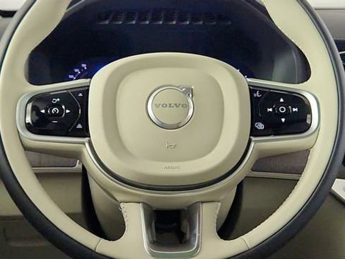 Used 2026 Volvo XC90 T8 Ultra w/ Protection Package AWD/4WD image 25