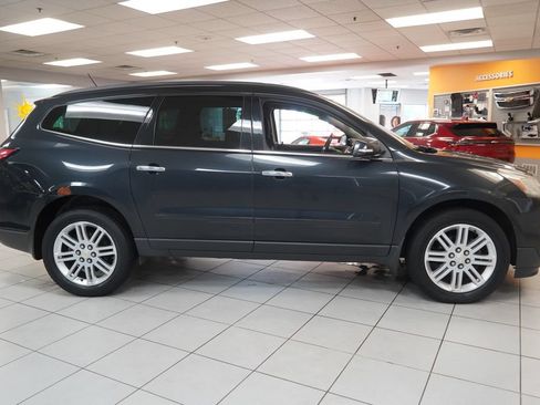 Used 2014 Chevrolet Traverse LT w/ All-Star Edition AWD/4WD image 13
