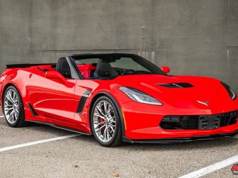 Used 2015 Chevrolet Corvette Z06 w/ 2LZ Preferred Equipment Group image 7
