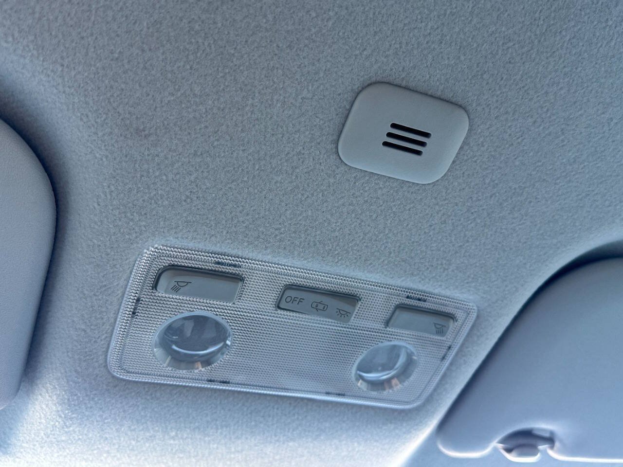 Used 2012 Toyota Prius C Three FWD image 24