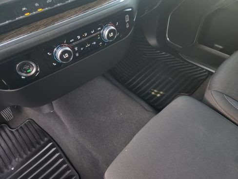 Used 2023 GMC Sierra 1500 Elevation RWD image 18