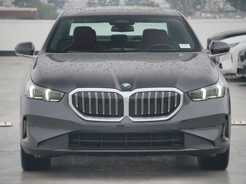 New 2026 BMW 530i 530i w/ Premium Package image 2