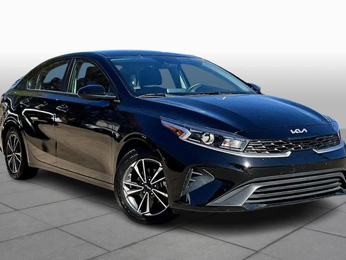 Certified 2024 Kia Forte LXS image 2