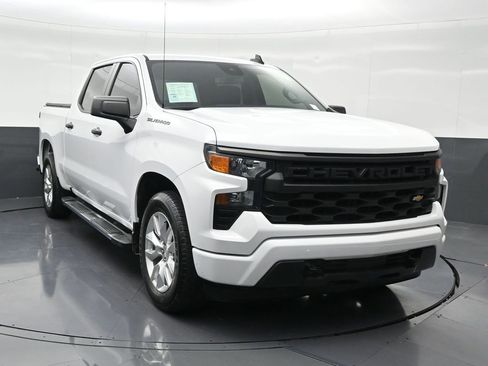 Used 2024 Chevrolet Silverado 1500 Custom image 8