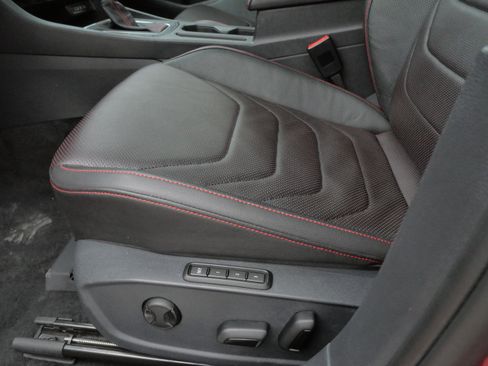 Used 2024 Volkswagen Jetta GLI Autobahn w/ GLI Black Package image 20