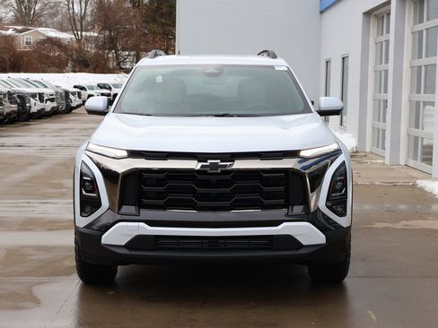 New 2026 Chevrolet Equinox ACTIV image 5
