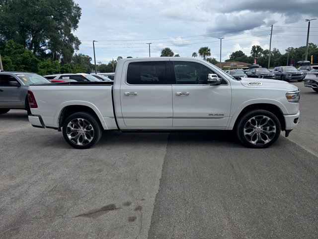 Used 2022 RAM 1500 Limited w/ Body Color Bumper Group RWD image 3