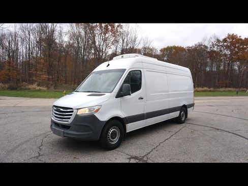 Used 2019 Freightliner Sprinter 170 image 1