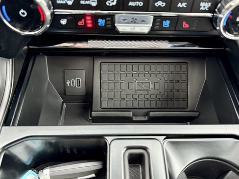 New 2025 Ford F150 Lariat w/ Equipment Group 502A High image 30