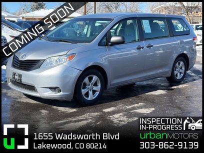 Used 2013 Toyota Sienna L w/ Towing Pkg