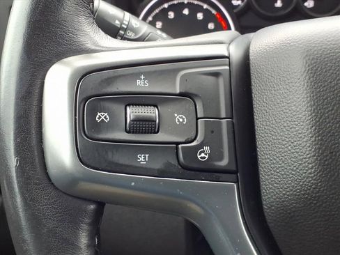 Certified 2022 Chevrolet Silverado 1500 LTZ w/ LTZ Convenience Package II image 32