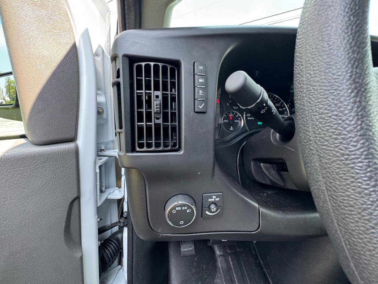 Used 2025 Chevrolet Express 2500 Extended w/ Driver Convenience Package RWD image 15