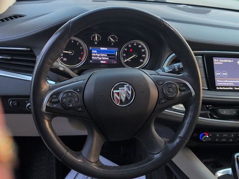 Used 2020 Buick Enclave Premium w/ Sun and Sites Package image 21