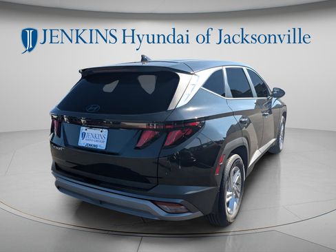 New 2026 Hyundai Tucson SE FWD image 3