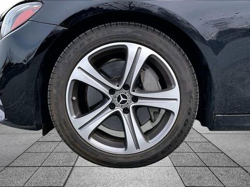 Certified 2020 Mercedes-Benz E 350 4MATIC Sedan image 4