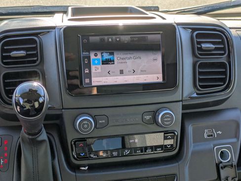 New 2026 RAM ProMaster 1500 w/ Convenience Group image 17