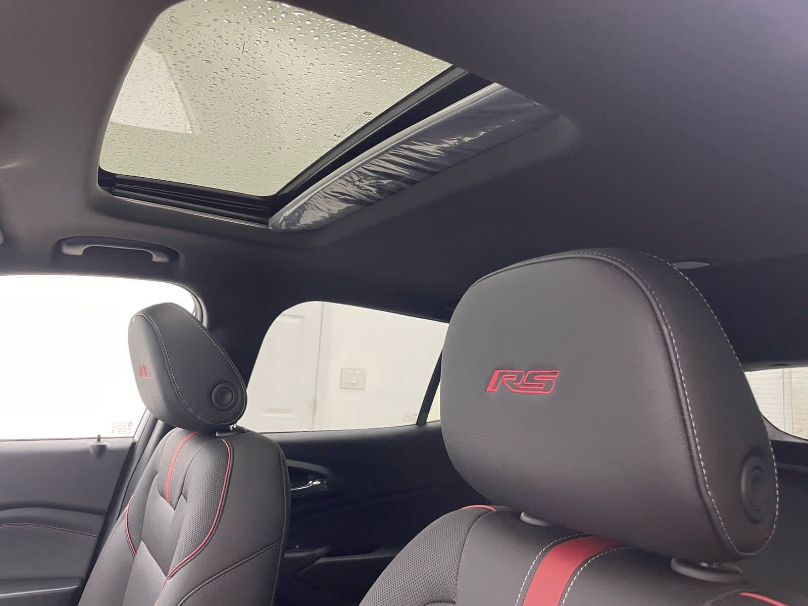 New 2026 Chevrolet Trax RS w/ Sunroof Package FWD image 7