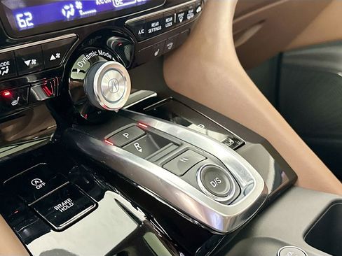 Used 2024 Acura MDX FWD w/ Technology Package image 17