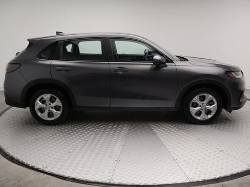 Used 2025 Honda HR-V LX image 7