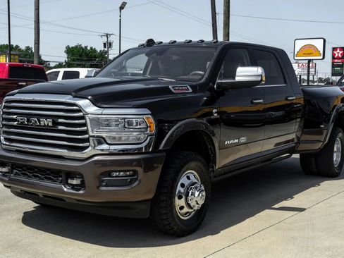Used 2022 RAM 3500 Limited AWD/4WD image 5