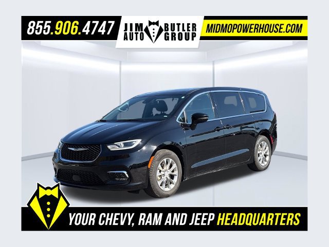 Used 2026 Chrysler Pacifica Limited FWD 360° Tour