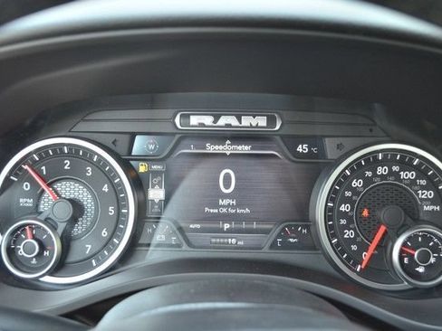 New 2026 RAM 1500 Big Horn AWD/4WD image 19