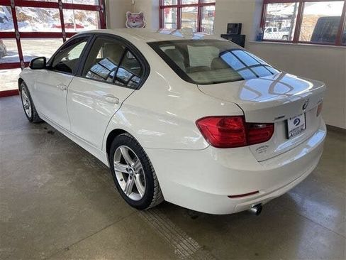 Used 2015 BMW 320i xDrive Sedan AWD/4WD image 5