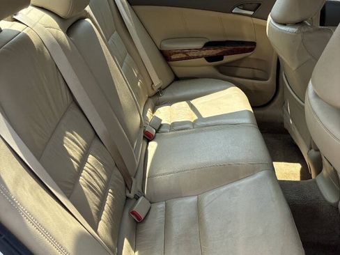 Used 2010 Honda Accord EX-L image 11