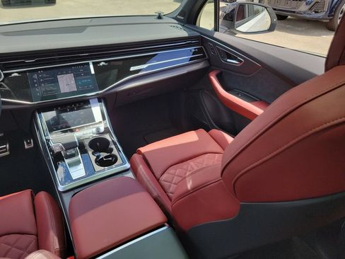 New 2026 Audi SQ7 Prestige AWD/4WD image 23