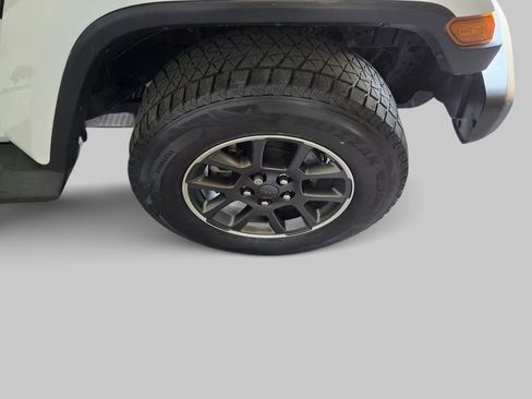 Used 2021 Jeep Gladiator Overland image 29